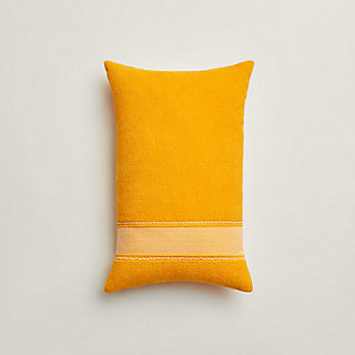 yachting-uni-beach-pillow--